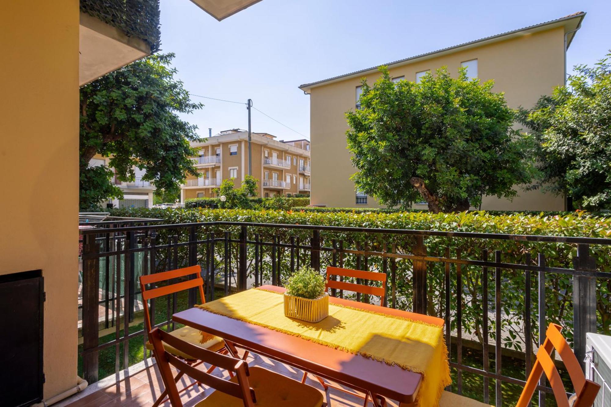 Stiloso Bilocale Terraceparking Diano Marina Extérieur photo